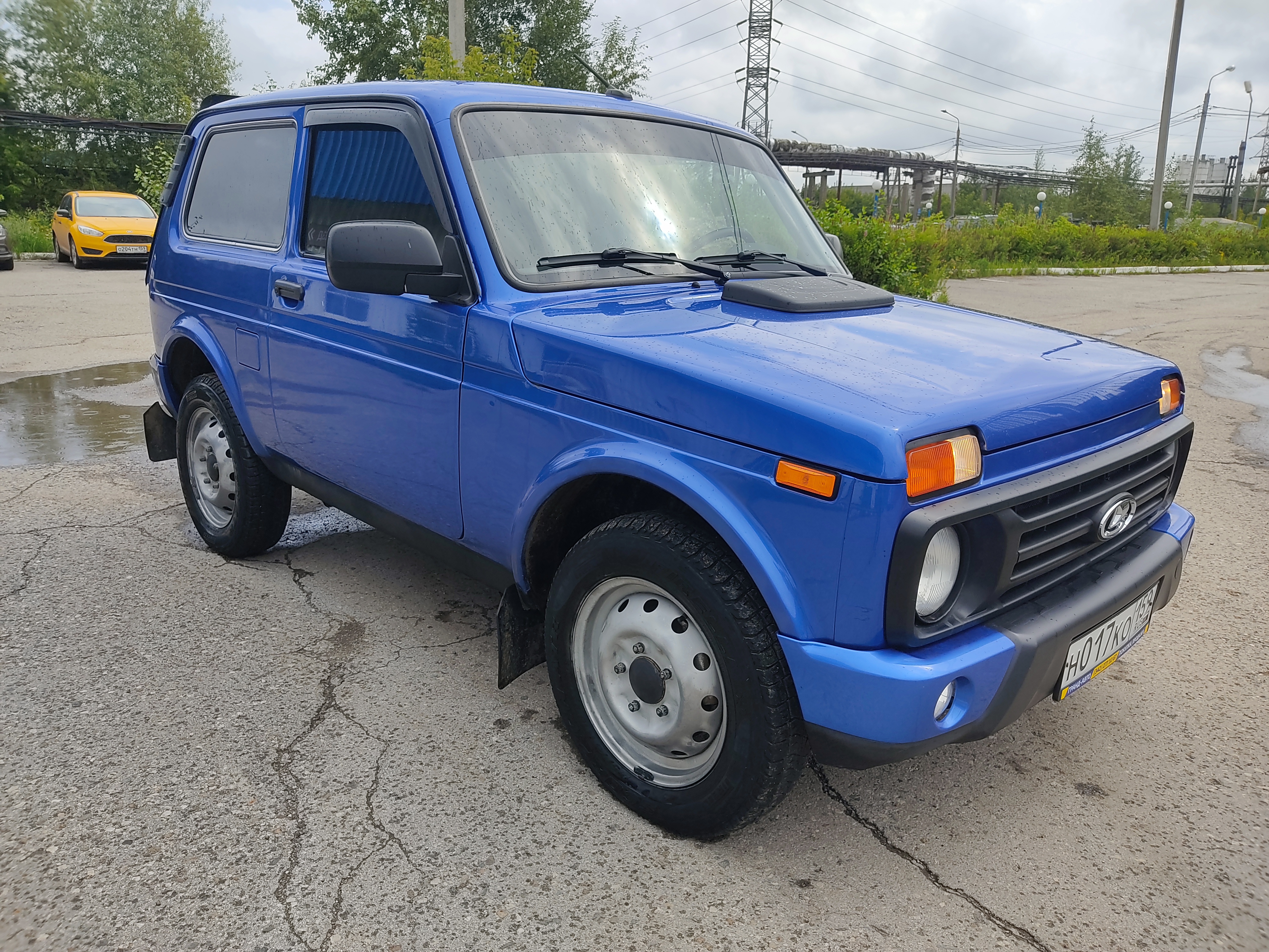  (LADA) 4x4 () 2020