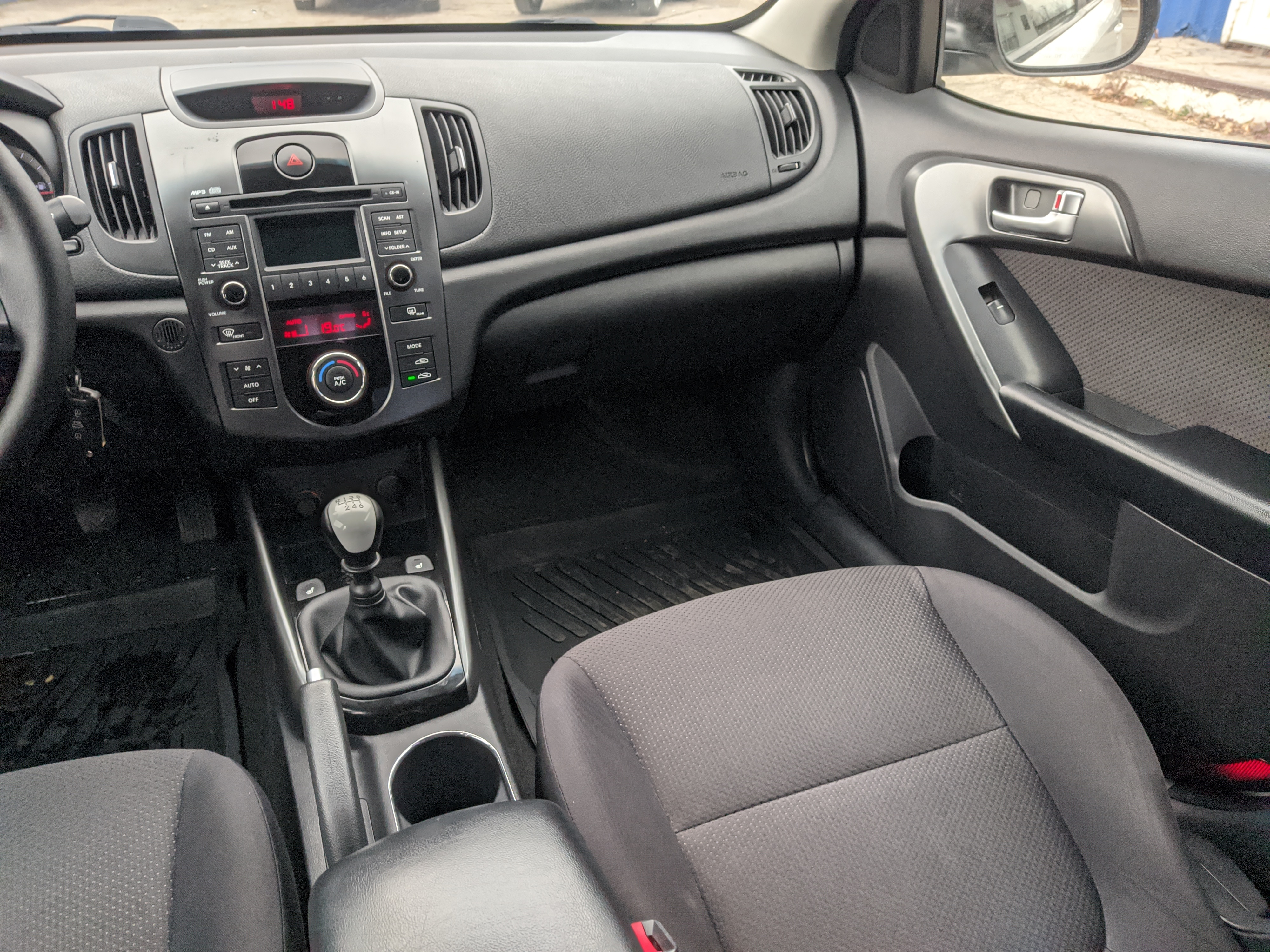 Kia Cerato 2012