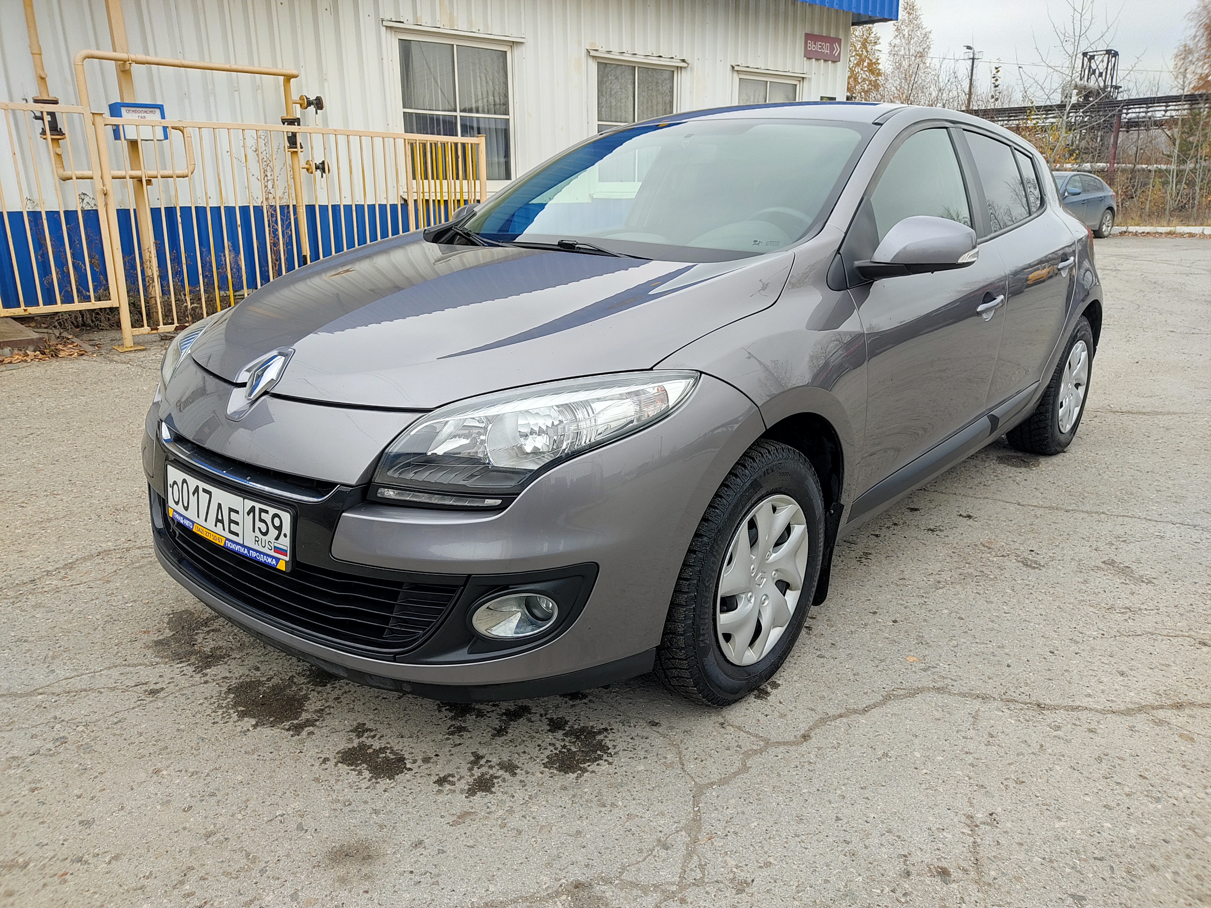  Renault Megane    