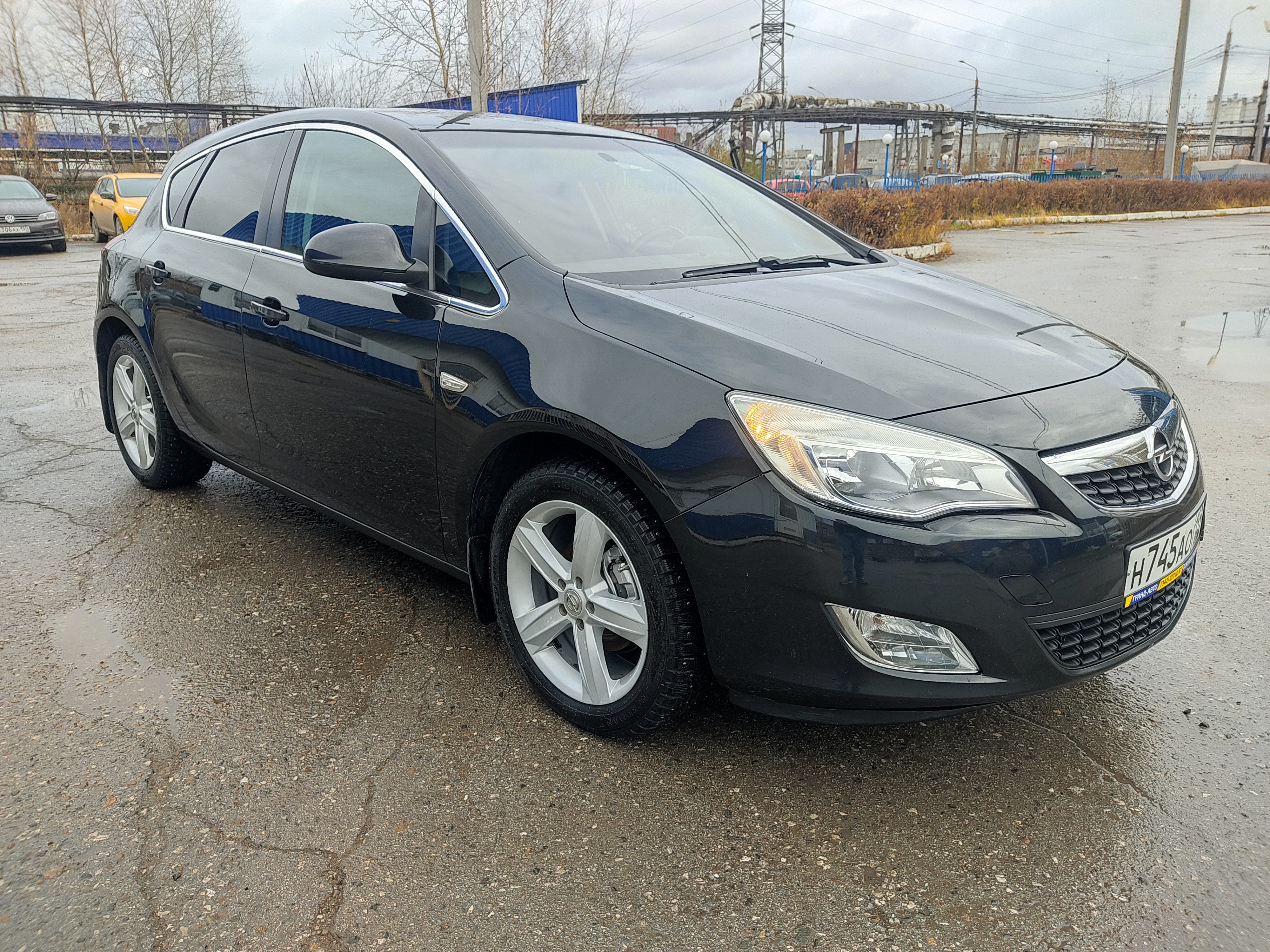 Opel Astra 2012