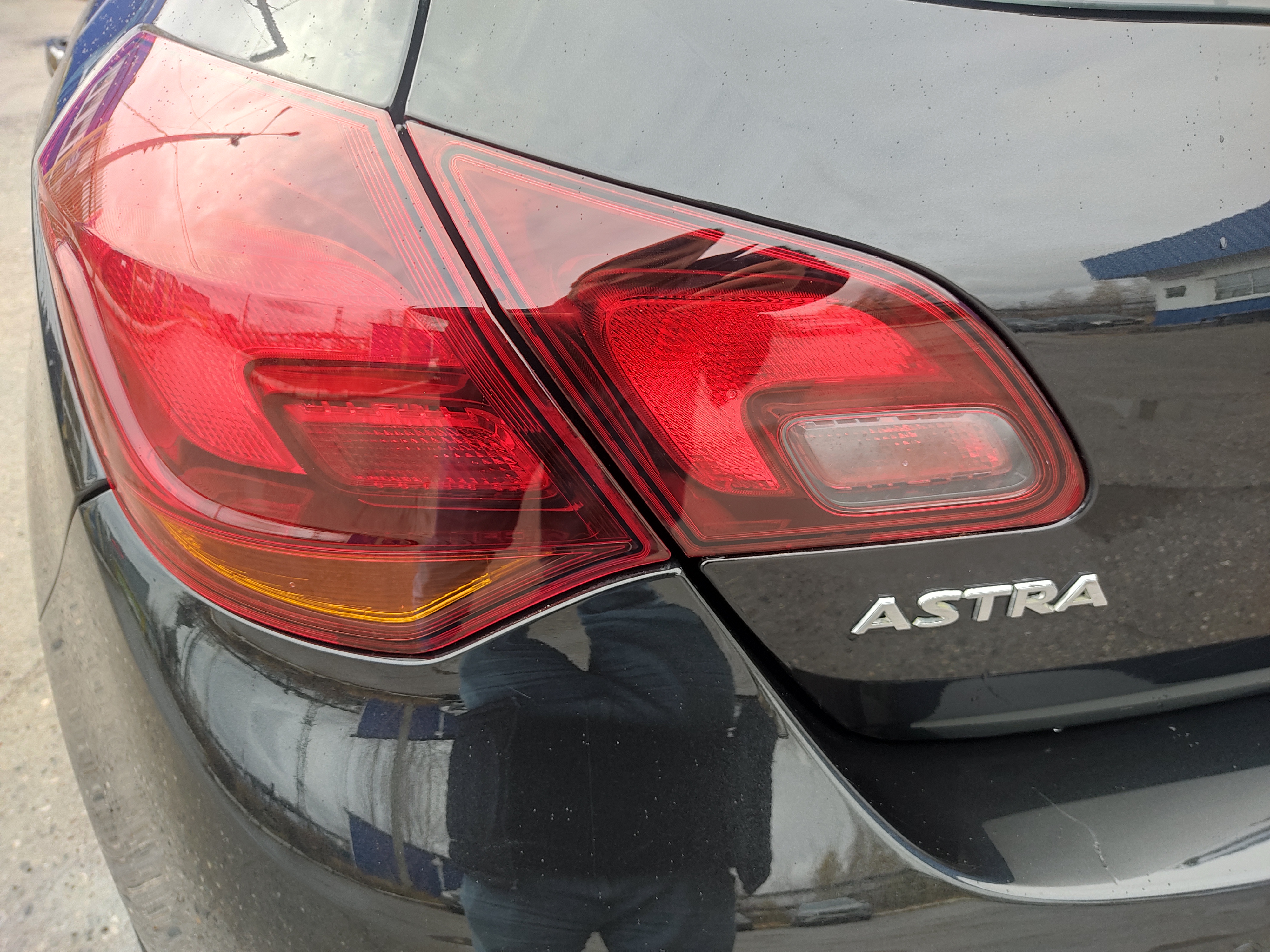 Opel Astra 2012