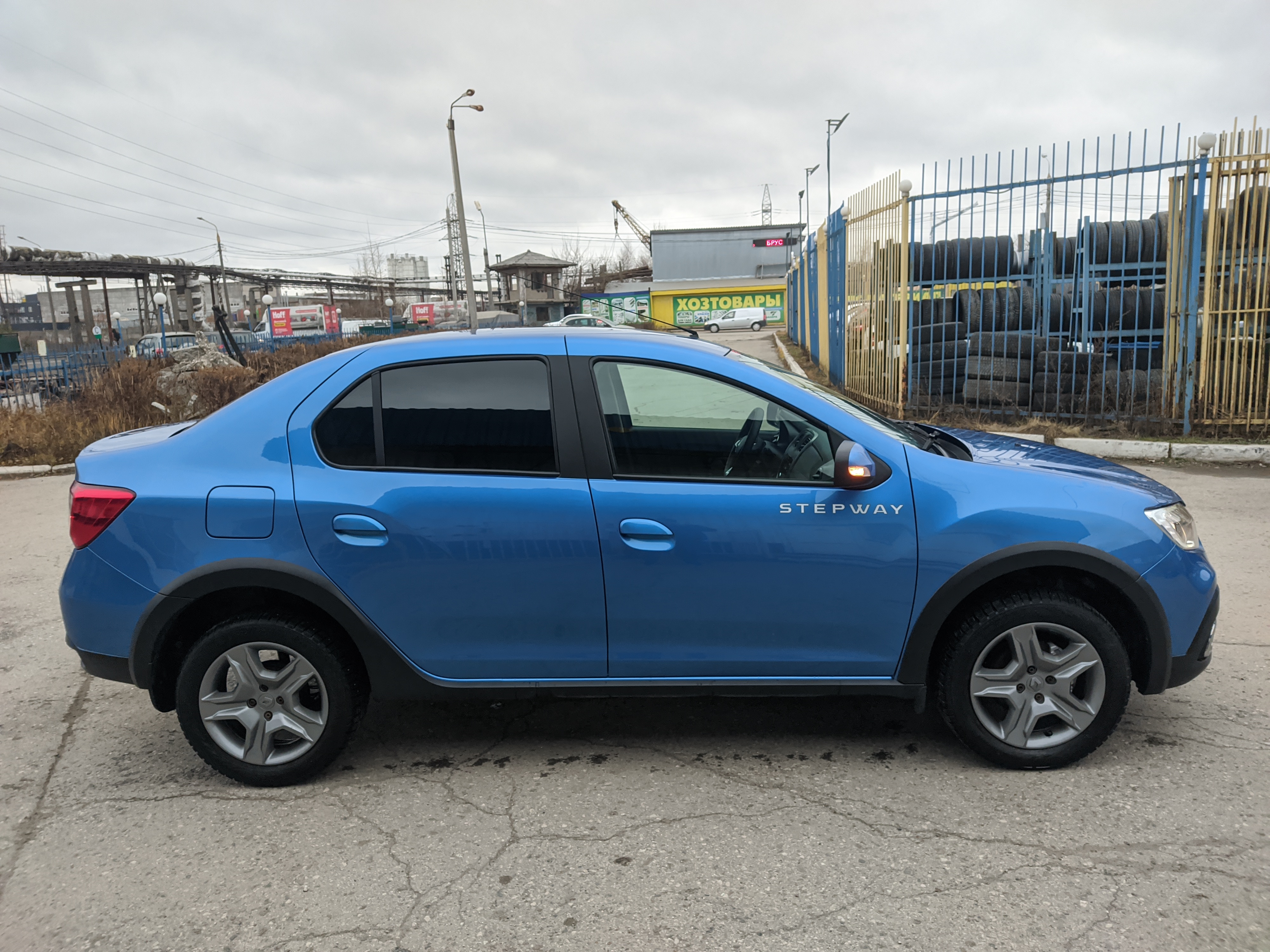 Renault Logan Stepway 2019